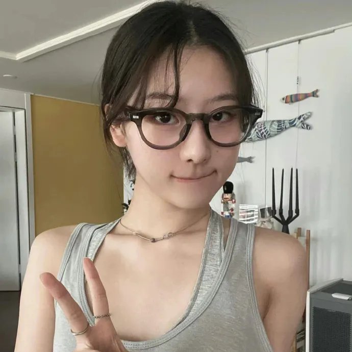 提防小手